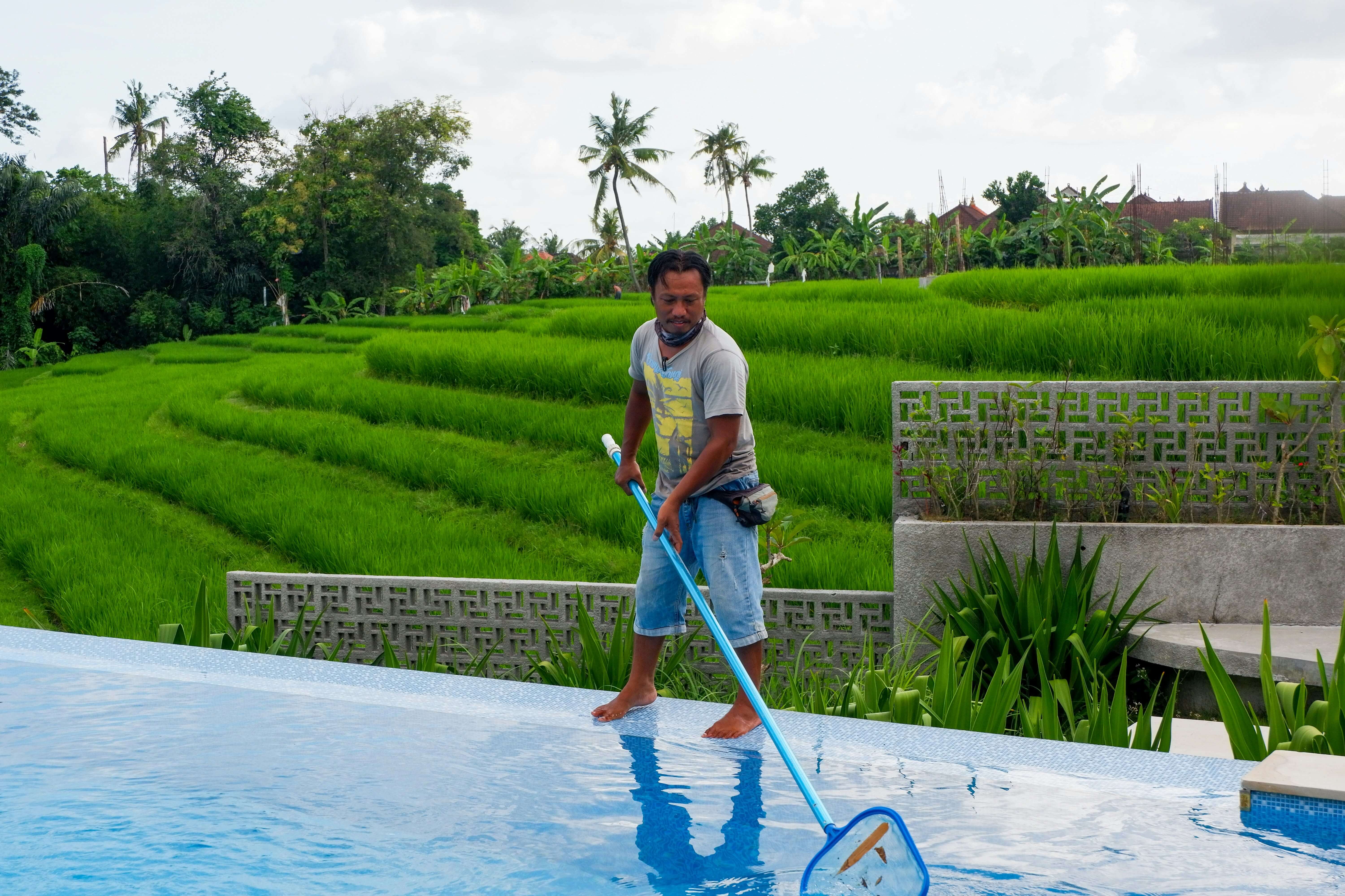 Pool Cleaning